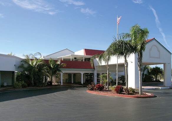 La Quinta Inn By Wyndham Cocoa Beach-Port Canaveral Extérieur photo